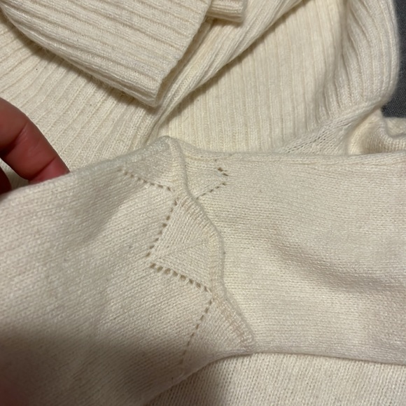 LOFT sweater in excellent condition - Picture 5 of 6